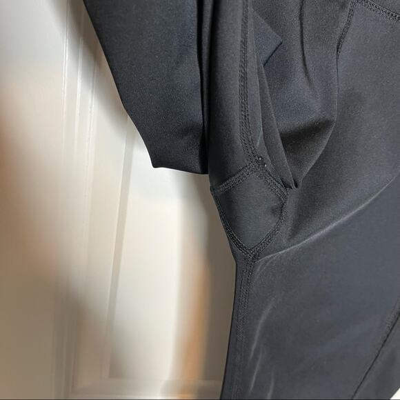 Good American Black Mesh Curve Sculpt Capri Legging Size 1 - Picture 5 of 10